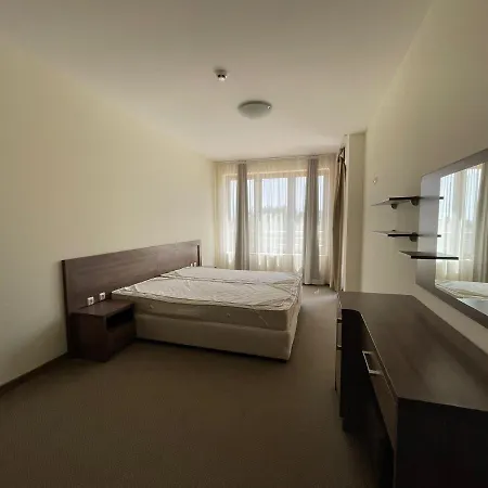 Apartment In Peter House