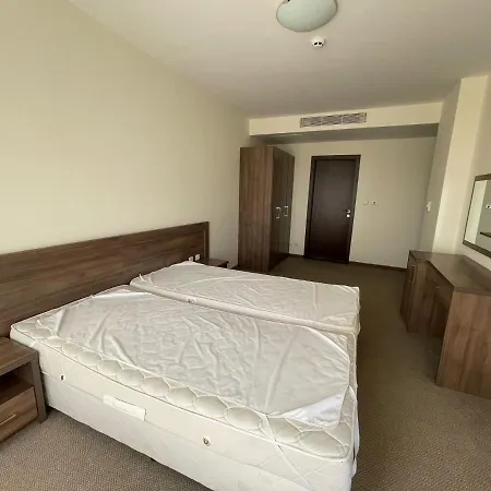 In Peter House Apartment Sunny Beach